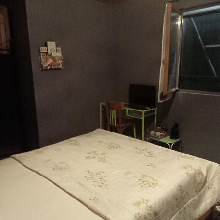 Le Repaire Des Ecureuils Bed & Breakfast Bourg-Argental Exterior foto